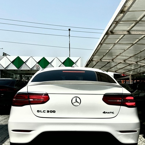 2018 Mercedes Benz GLC coupe 300