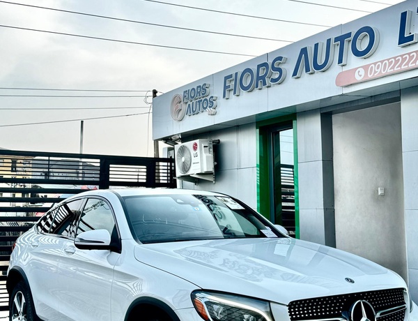 2018 Mercedes Benz GLC coupe 300