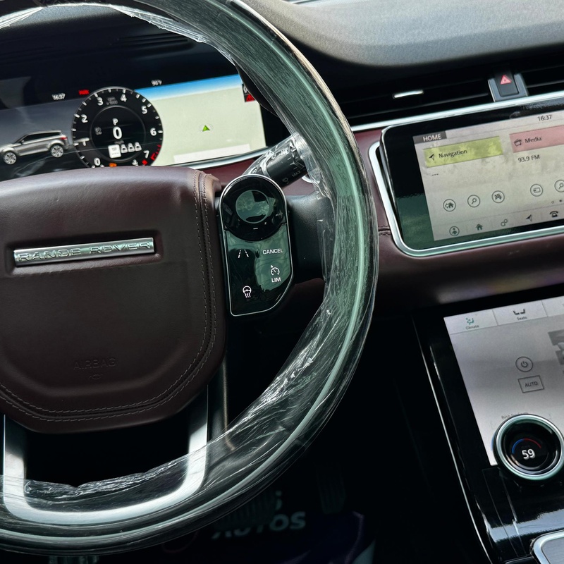 2020 Land Rover Range Rover Evoque In Lekki,Lagos. image