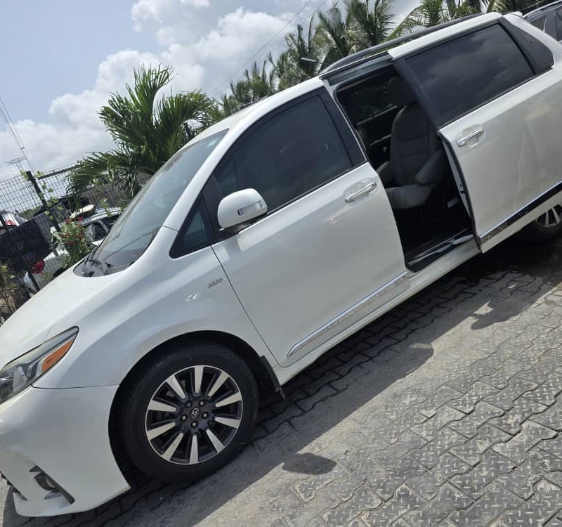 Toyota Sienna in Lekki,Lagos image