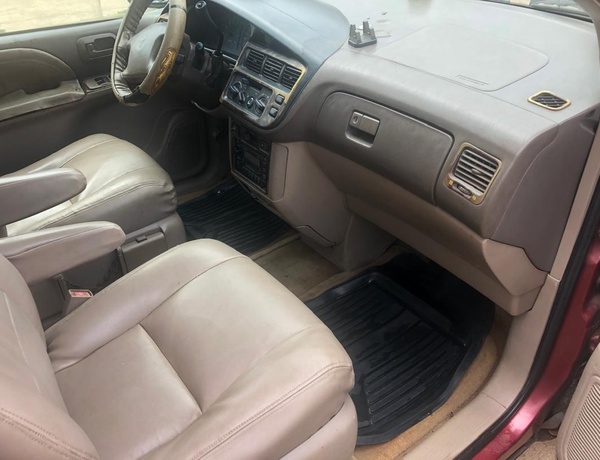 Toyota Sienna In Ogba for Sell