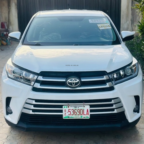 Toyota Highlander 2015 For Sale  in lagos