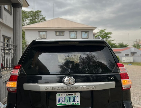 2014  Land Cruiser Prado In Wuse, Abuja