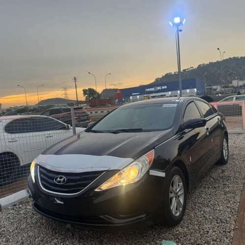 Direct Belgium standard 2012 Hyundai Sonata