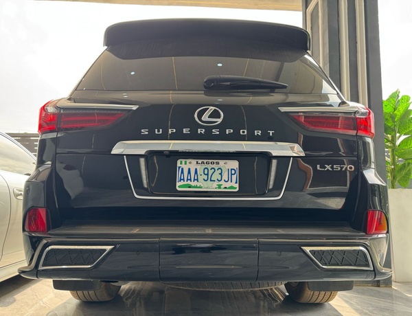 2018 Lexus LX 570 In Ojodu,Lagos.