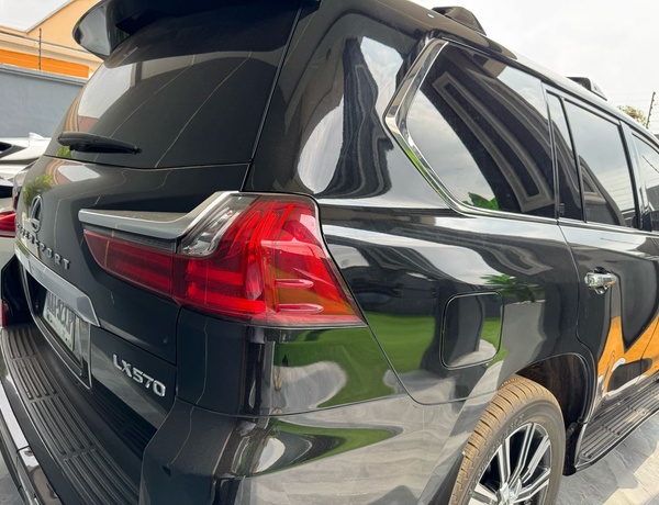 2018 Lexus LX 570 In Ojodu,Lagos.