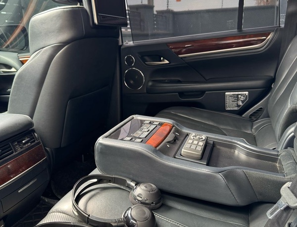 2018 Lexus LX 570 In Ojodu,Lagos.