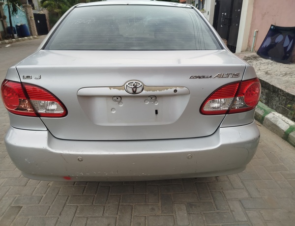 Foreign Used Toyota Corolla 2005 In Ago,Lagos