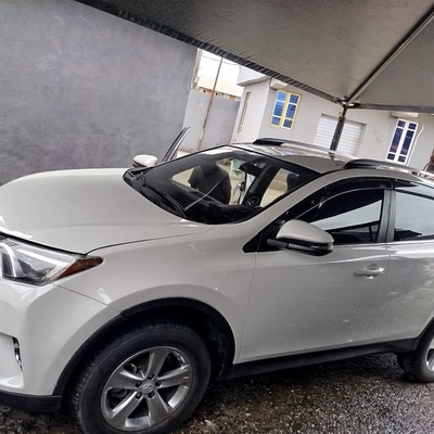 Toyota RAV 4 2015 (White) In Lagos