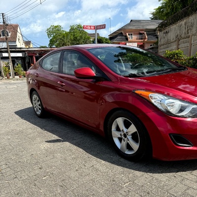 Hyundai Elantra 2012 - Red - Foreign Used
