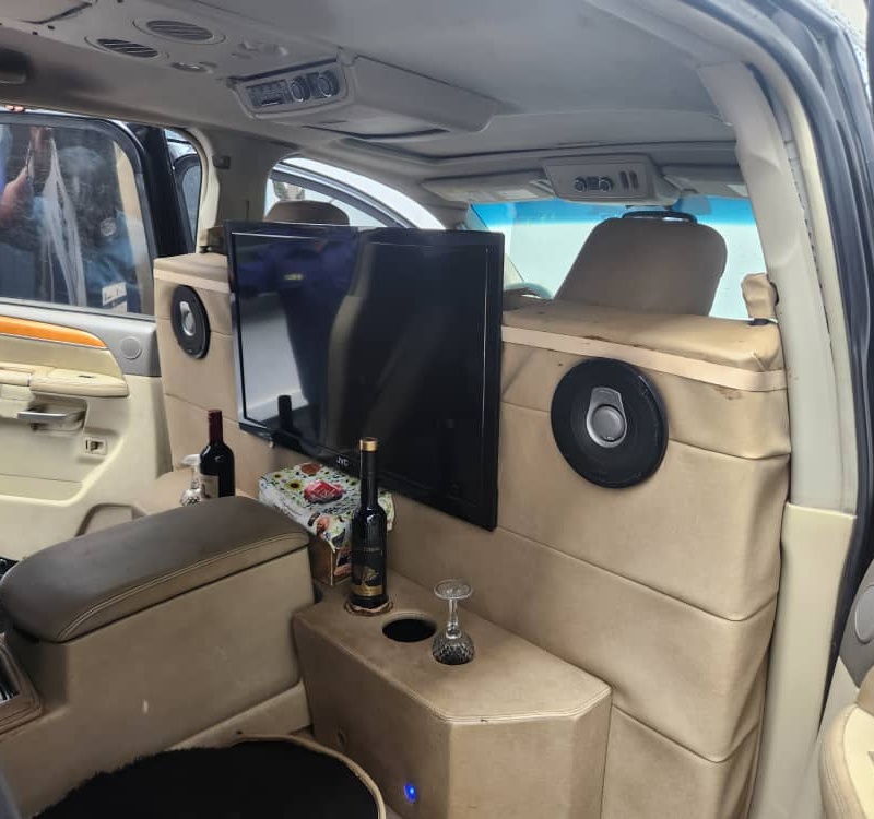 INFINITI QX56 FOR SALE IN LEKKI. LAGOS image