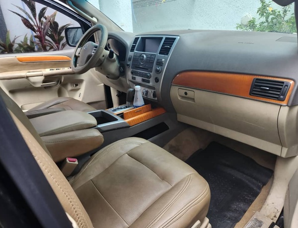 INFINITI QX56 FOR SALE IN LEKKI. LAGOS