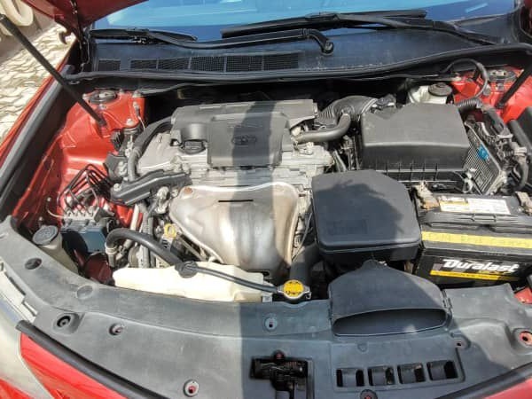 DISTRESS SALE.. TOYOTA CAMRY 2014 LE