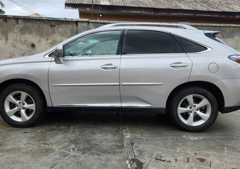 FOREIGN USED LEXUS RX350 2010 IN LAGOS image