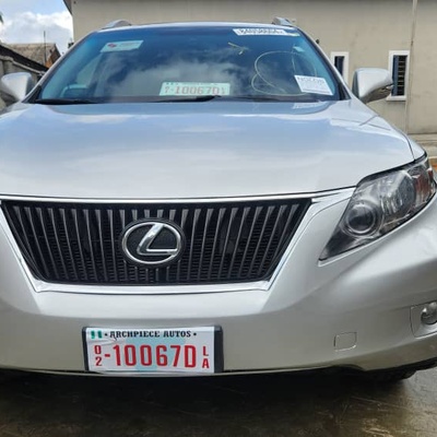 FOREIGN USED LEXUS RX350 2010 IN LAGOS