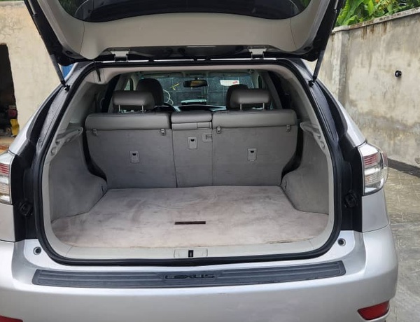 FOREIGN USED LEXUS RX350 2010 IN LAGOS