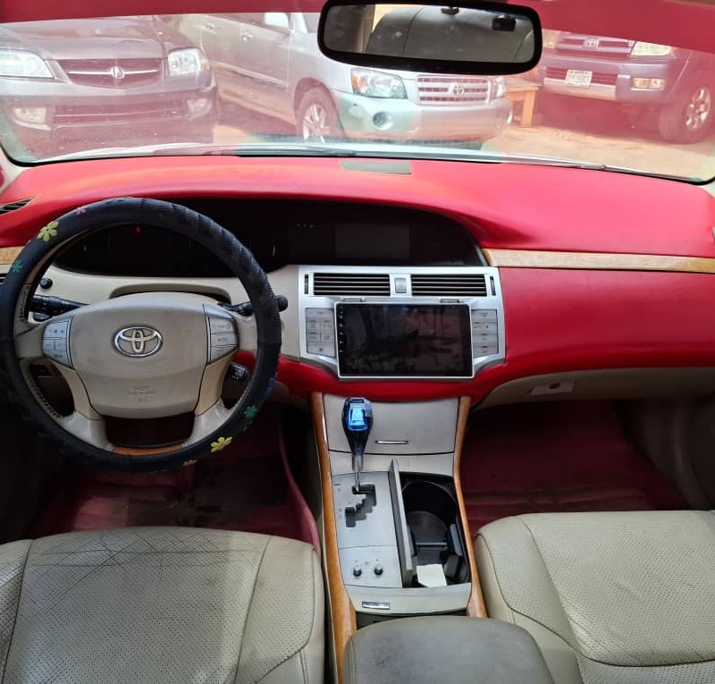 Toyota Avalon 2006 In Lagos image