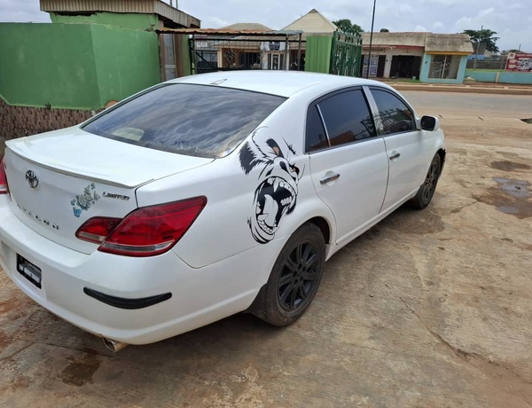Toyota Avalon 2006 In Lagos