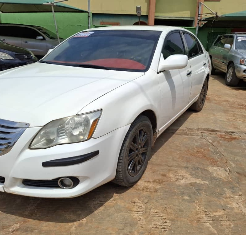 Toyota Avalon 2006 In Lagos image