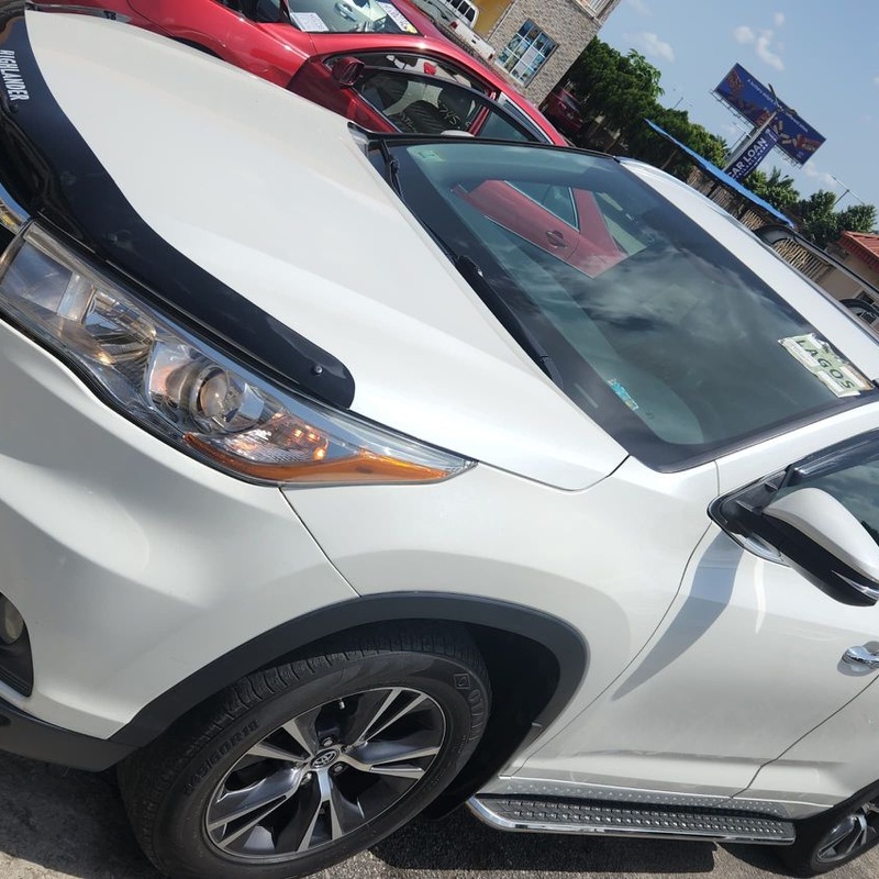 2016/017 Foreign Used Accident Free Toyota Highlander image