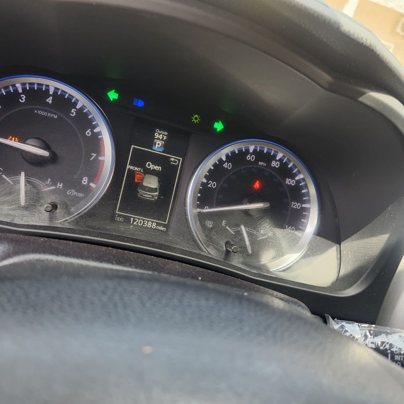 2016/017 Foreign Used Accident Free Toyota Highlander image