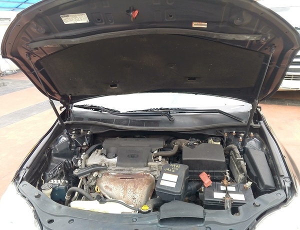 Tokunbo 2016 Toyota Camry Sport Up 4Grabs