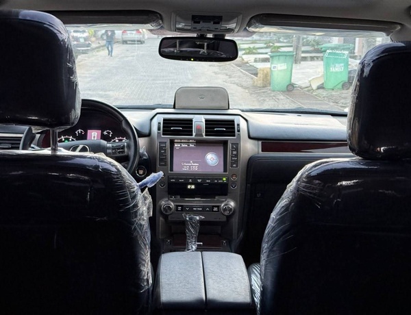 LEXUS Gx460 2014 IN IGANDO,LAGOS