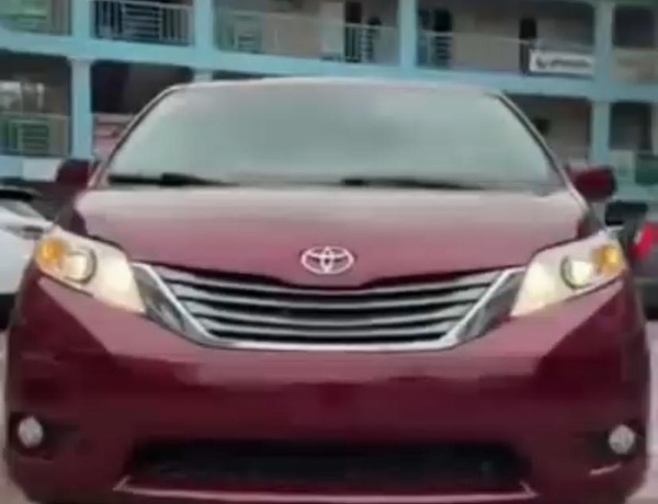 Foreign Used Toyota Sienna XLE 2012 IN EBGEDA
