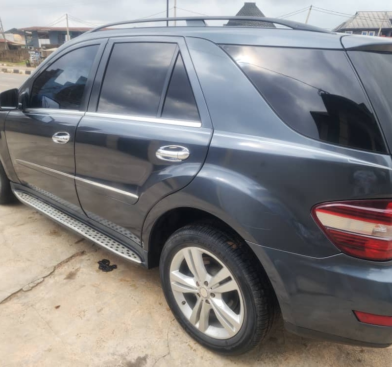 FOREIGN USED BENZ ML350 2012 IN IBADAN image