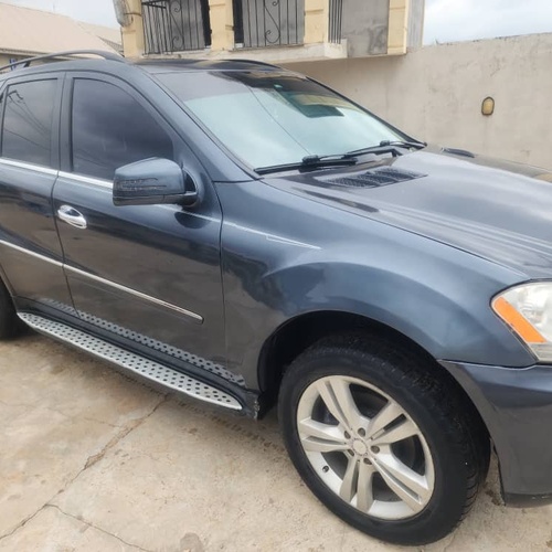 FOREIGN USED BENZ ML350 2012 IN IBADAN