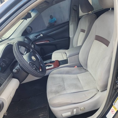 Toyota Camry LE 2012 model In Ibadan