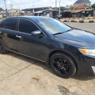 Toyota Camry LE 2012 model In Ibadan