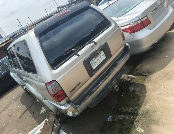Toyota 4Runner 2000 up for sale In Ajah
