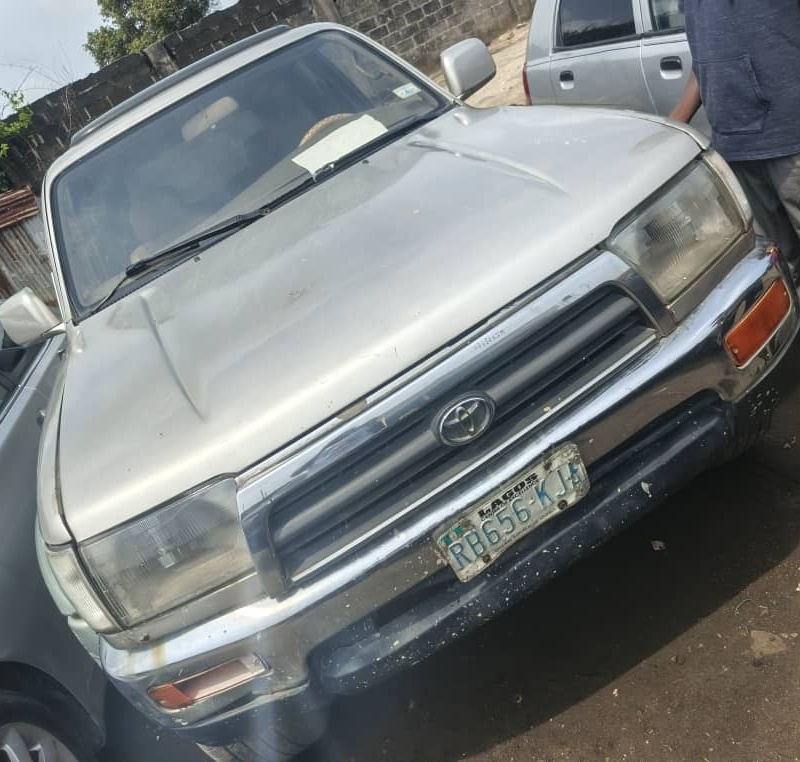 Toyota 4Runner 2000 up for sale In Ajah image