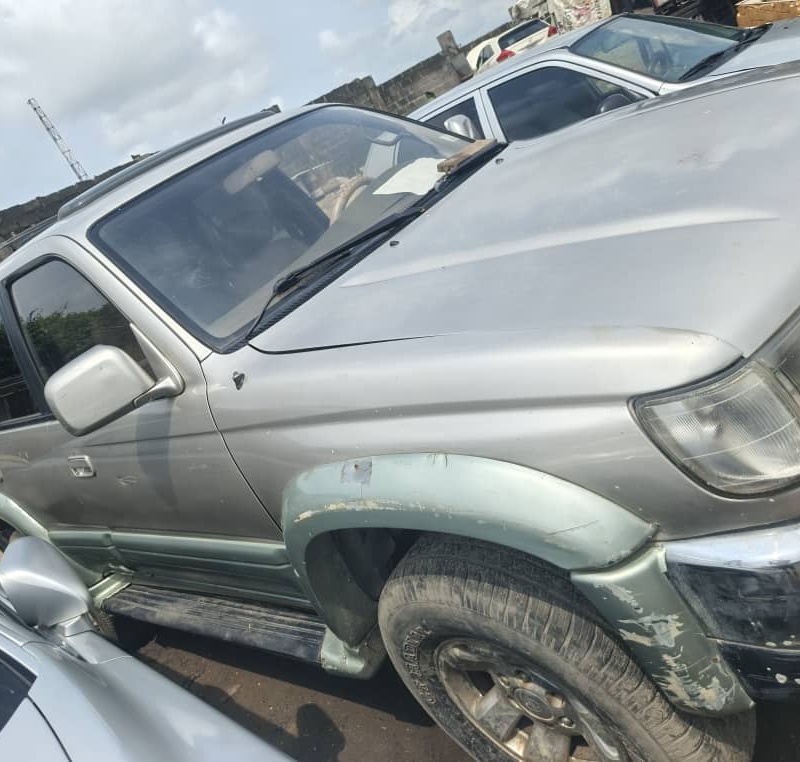 Toyota 4Runner 2000 up for sale In Ajah image