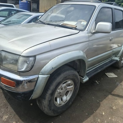 Toyota 4Runner 2000 up for sale In Ajah