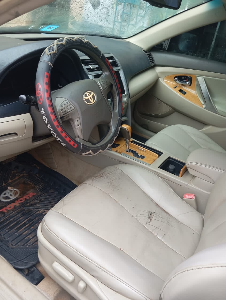 Car Image 7