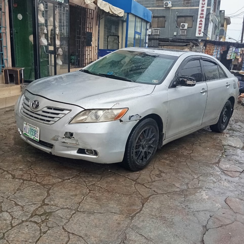 Awoof Deal..Neatly Used 2008 Toyota Camry XLE 4plug engine image