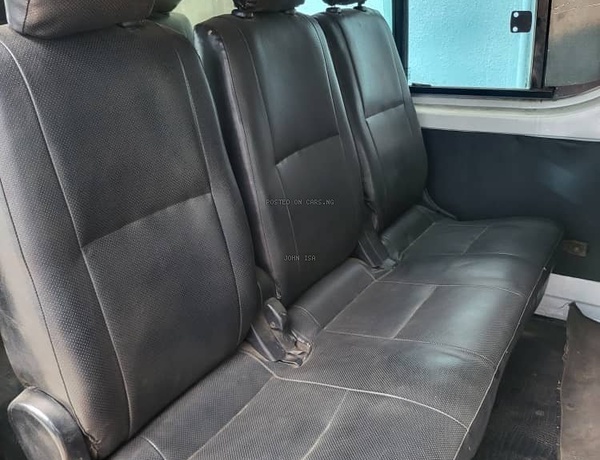 Clean Toyota Hiace Good working condition Buy & drive