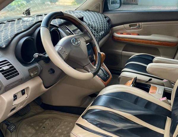 Lexus Rx330 2005 In Lekki,Lagos