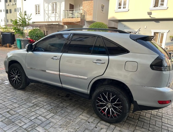 Lexus Rx330 2005 In Lekki,Lagos