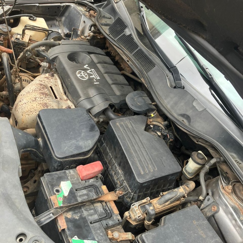 Neatly used 2013 Toyota Venza for Sale In Lagos image