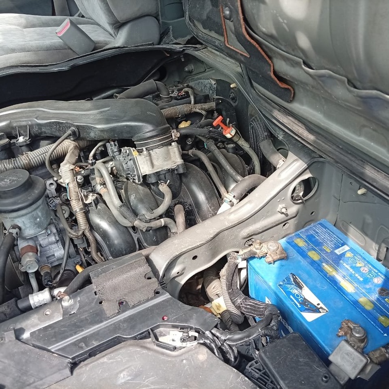 Toyota Hummer 2013 1 MANUAL GEAR for Sale In Lagos image