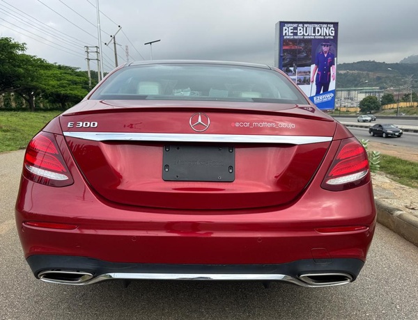 Foreign Used 2017 Mercedes E300 In Abuja