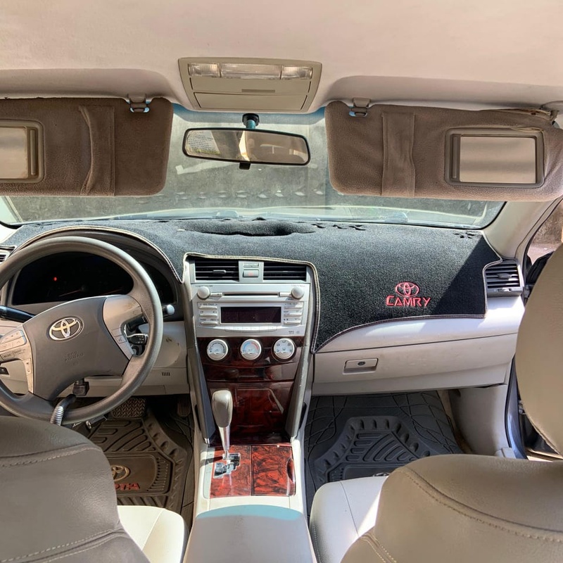 Toyota Camry XLE 2011 Sedan (Grey) image