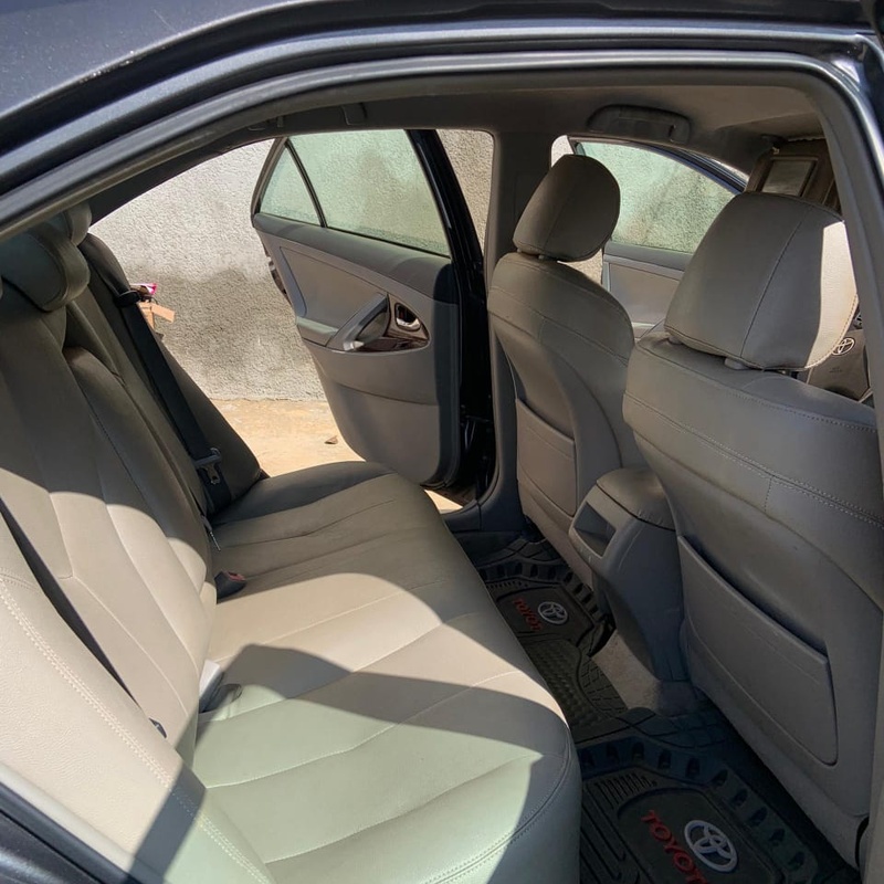Toyota Camry XLE 2011 Sedan (Grey) image