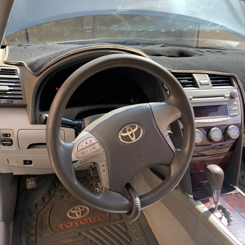 Toyota Camry XLE 2011 Sedan (Grey) image