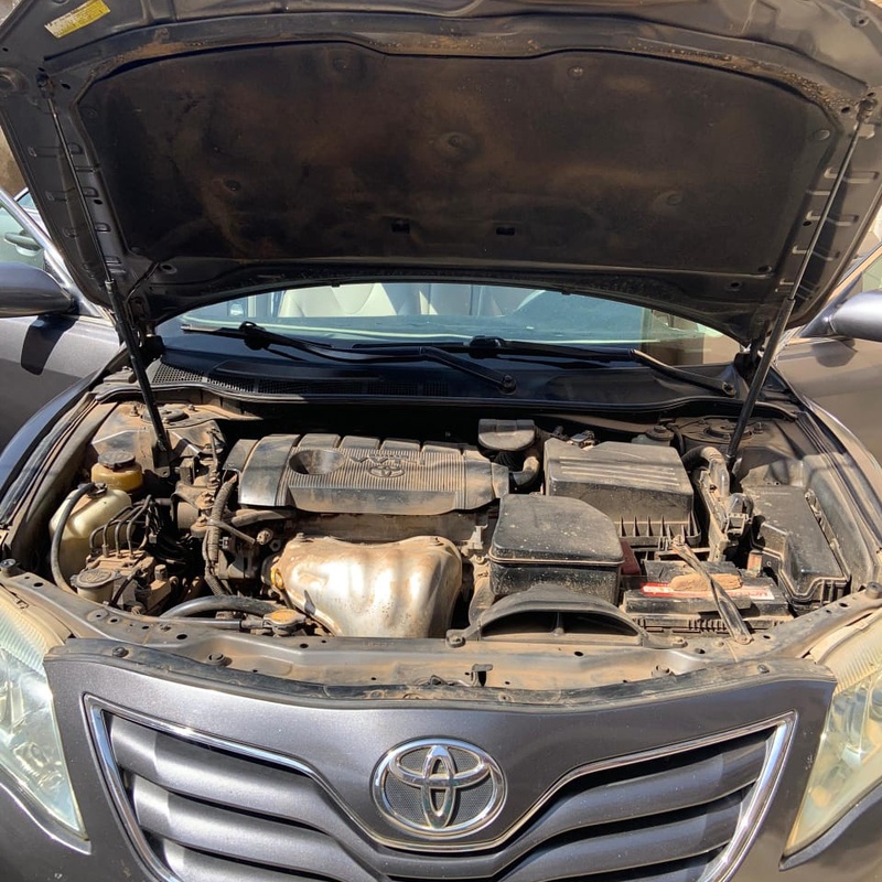 Toyota Camry XLE 2011 Sedan (Grey) image