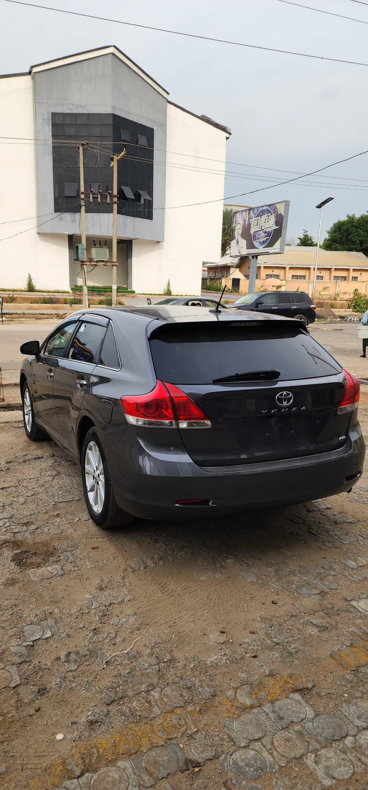 Car Image 3