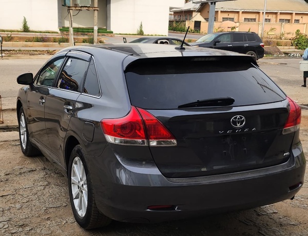 Toyota Venza 2011 in Abuja